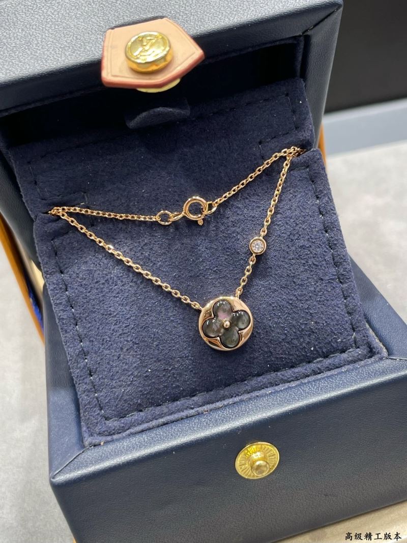 Louis Vuitton Necklaces